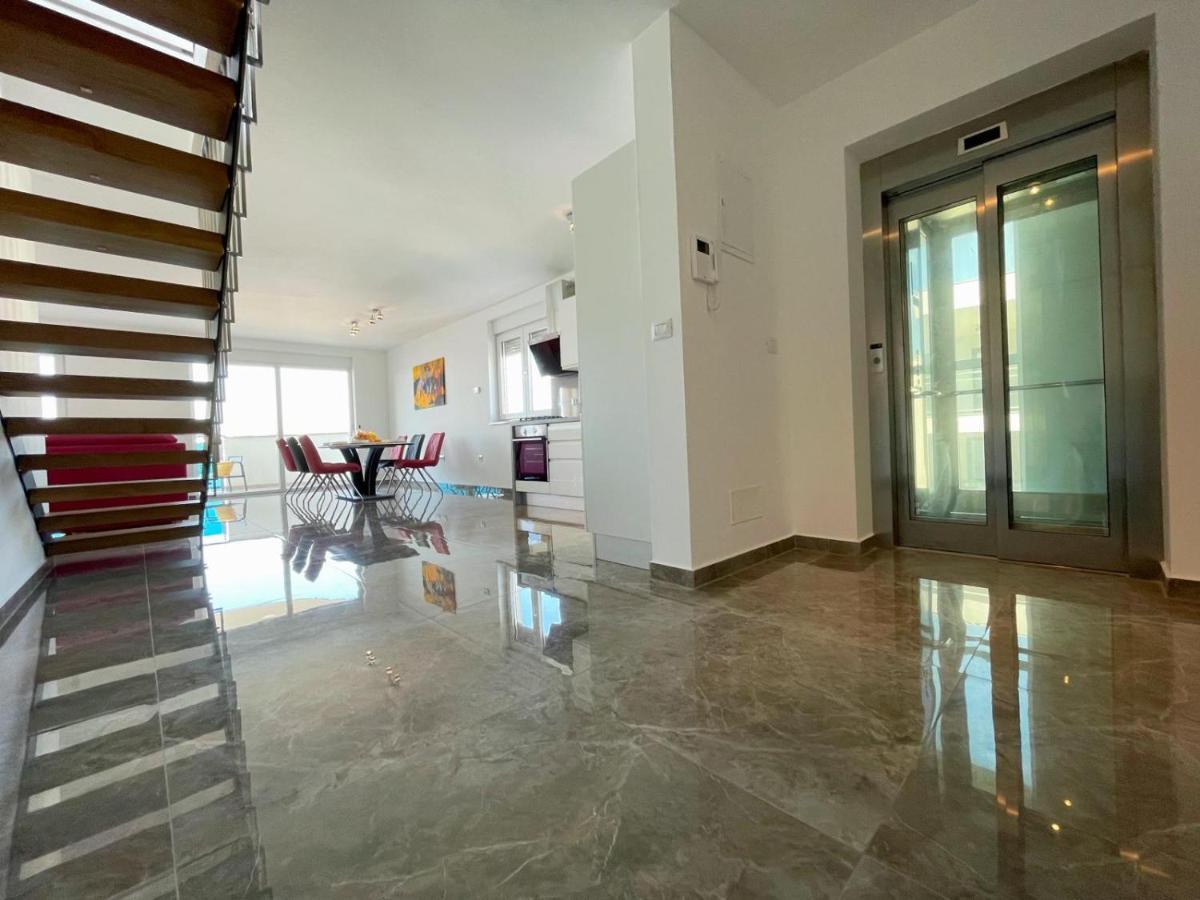 Seascape Deluxe Residence 普耶斯察纳乌瓦拉 外观 照片