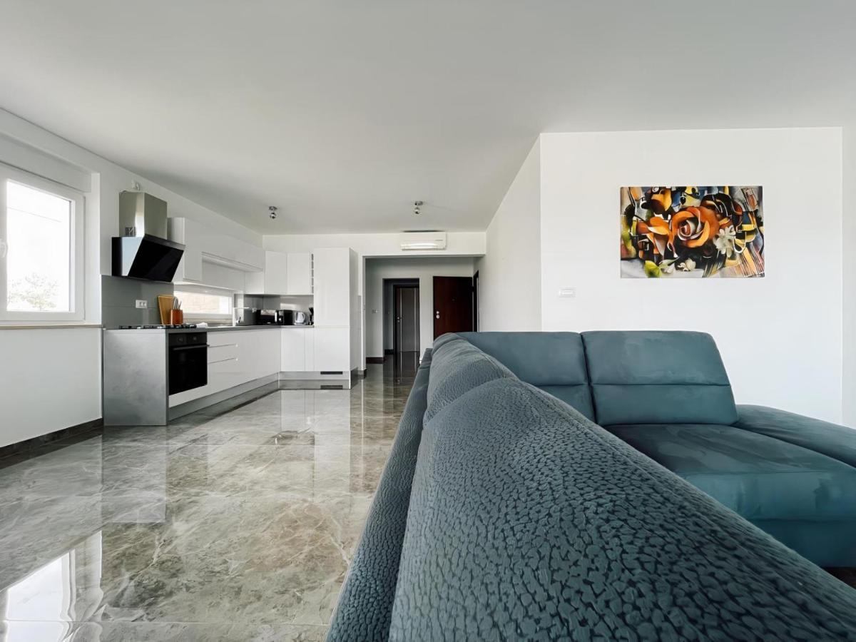 Seascape Deluxe Residence 普耶斯察纳乌瓦拉 外观 照片