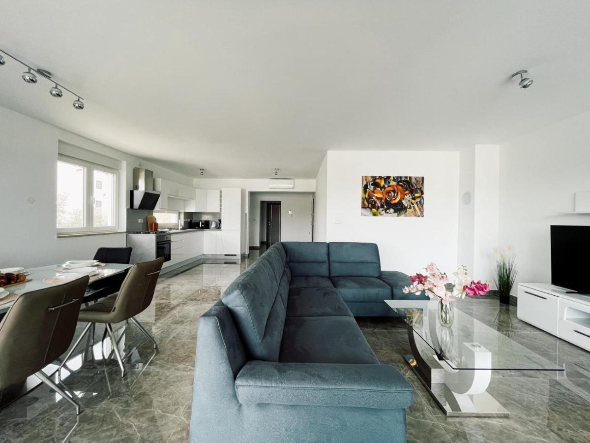 Seascape Deluxe Residence 普耶斯察纳乌瓦拉 外观 照片