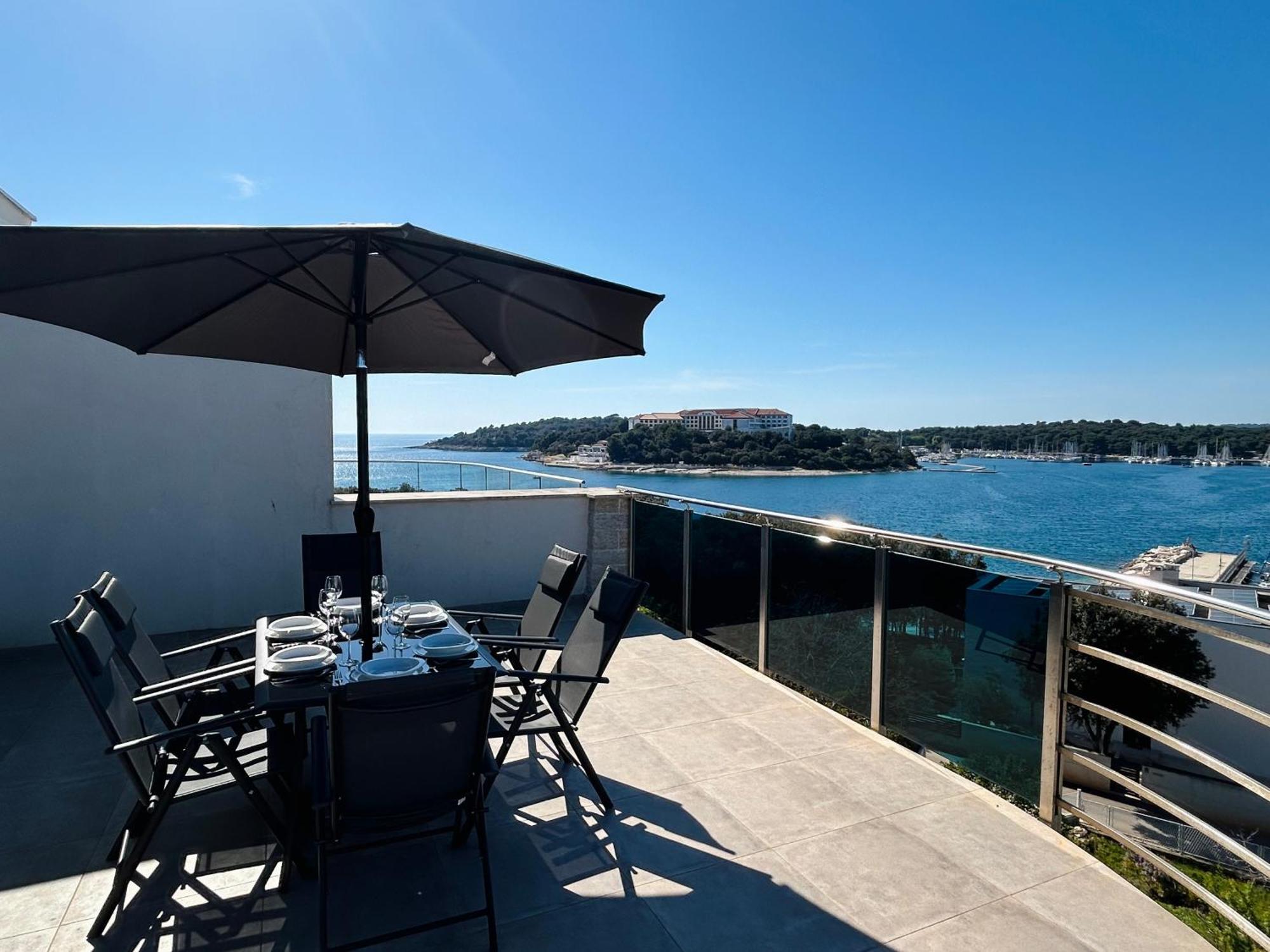 Seascape Deluxe Residence 普耶斯察纳乌瓦拉 外观 照片